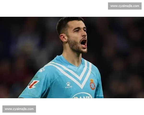 霍安 - 加西亚：巴萨新防线的沉默领袖